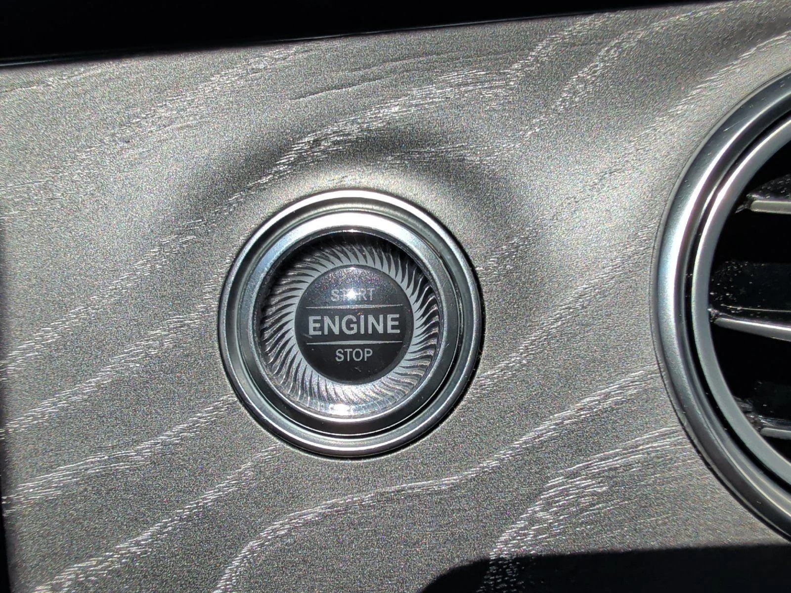Used 2021 designo Diamond White Mercedes-Benz AMG® E 53 image 23