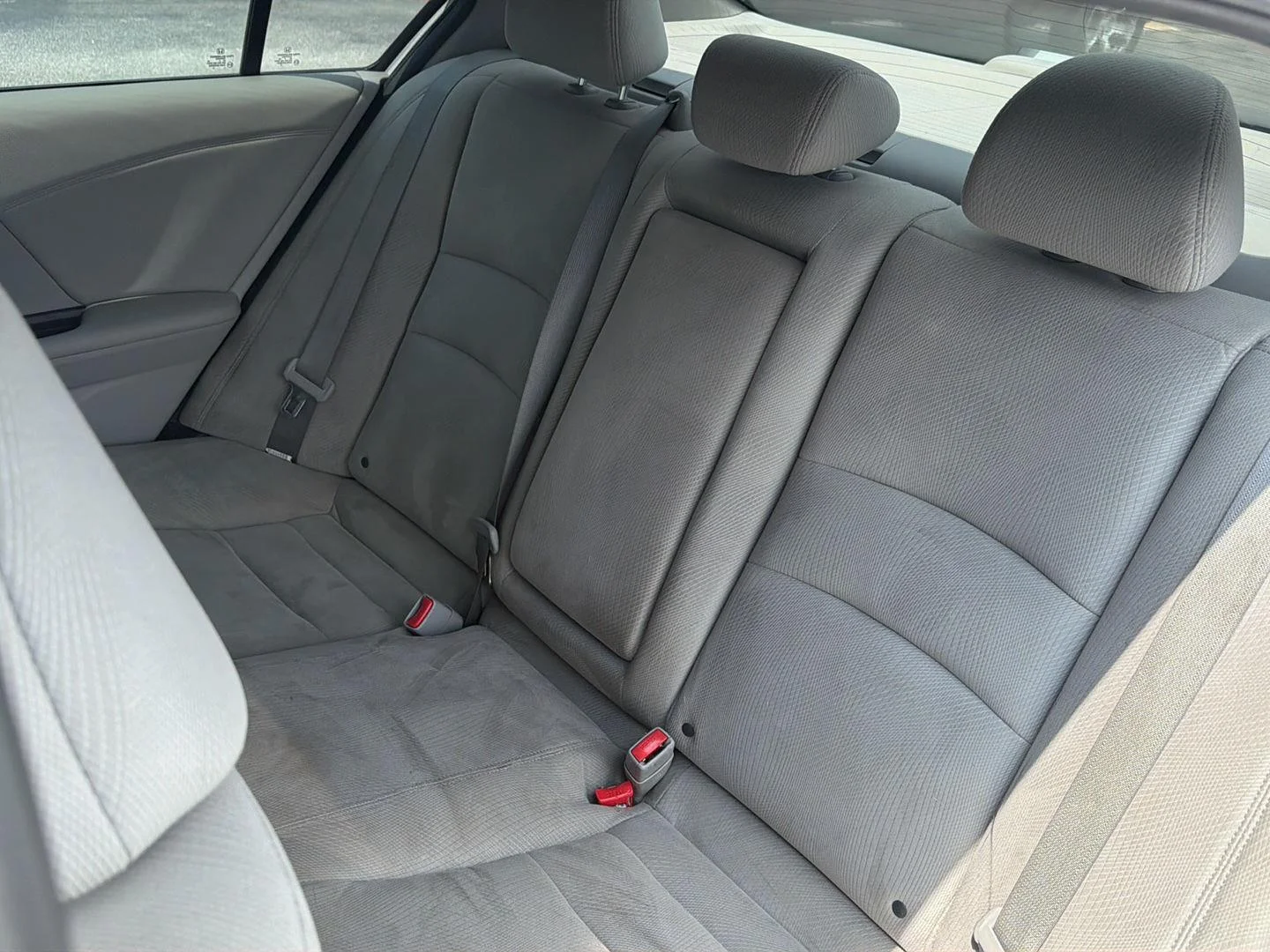Used 2016 Lunar Silver Metallic Honda EX image 28