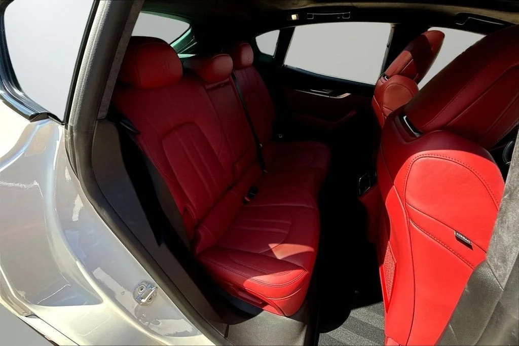 Used 2022 Bianco Maserati GT image 25