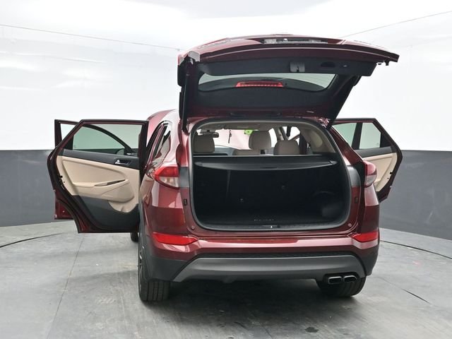 Used 2016 Red Hyundai Sport image 49