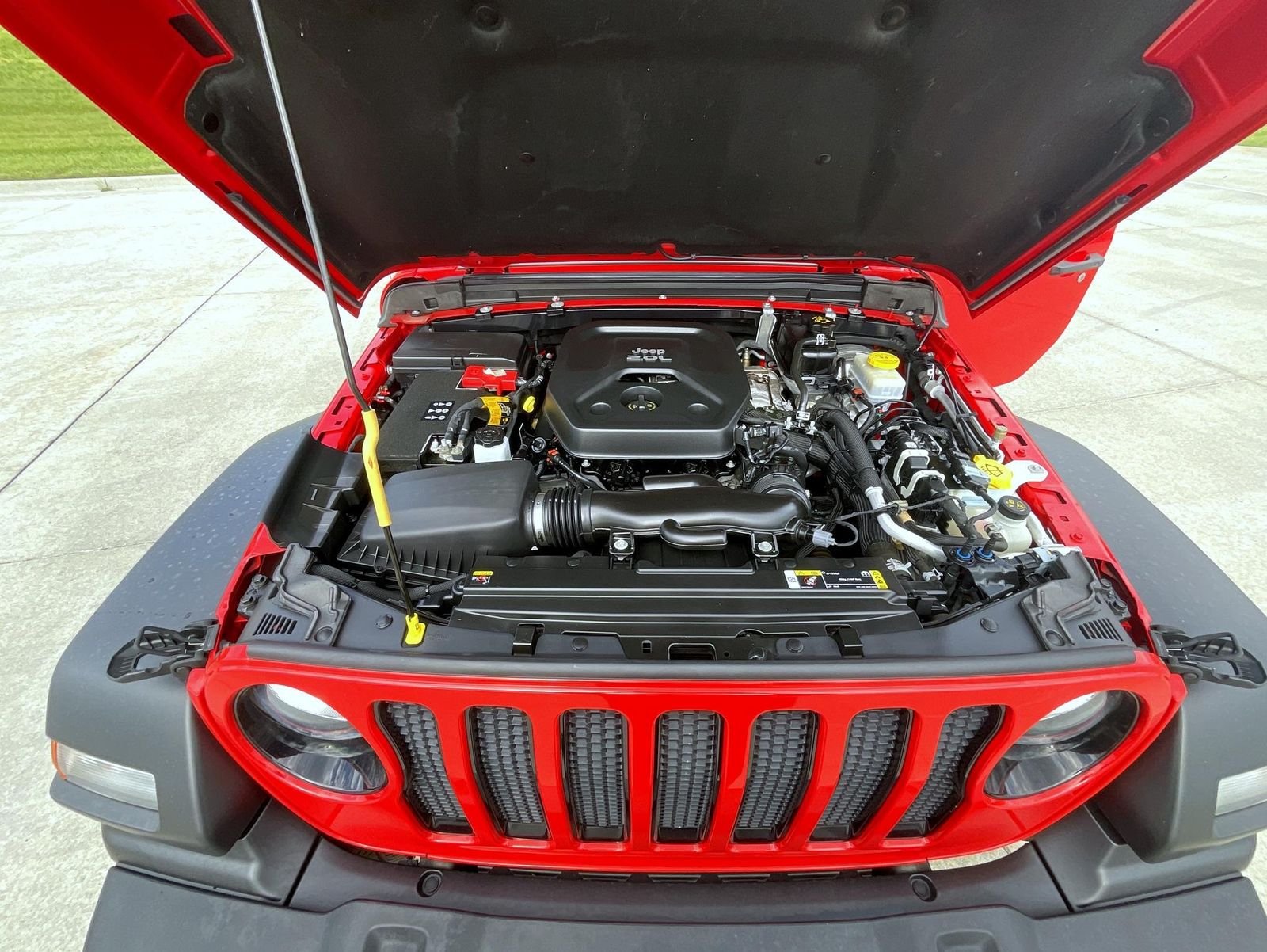 Used 2022 Red Jeep Unlimited Sport Altitude image 24