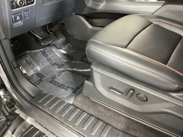 New 2026 Carbonized Gray Metallic Ford Lariat image 16