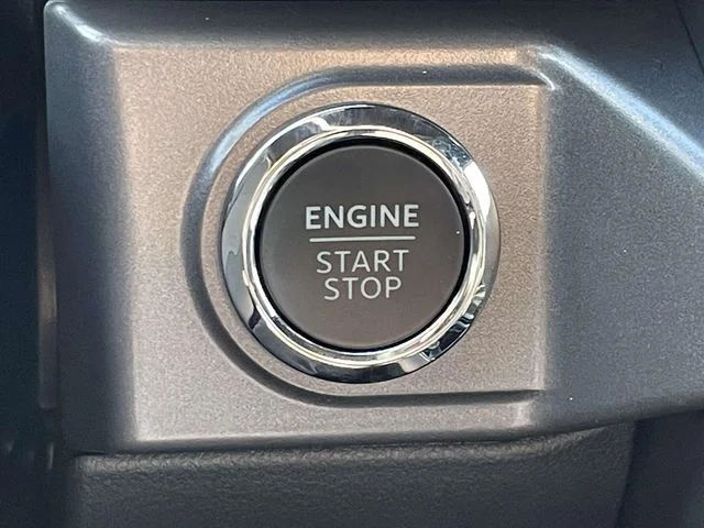 New 2026 Carbonized Gray Metallic Ford XLT image 23