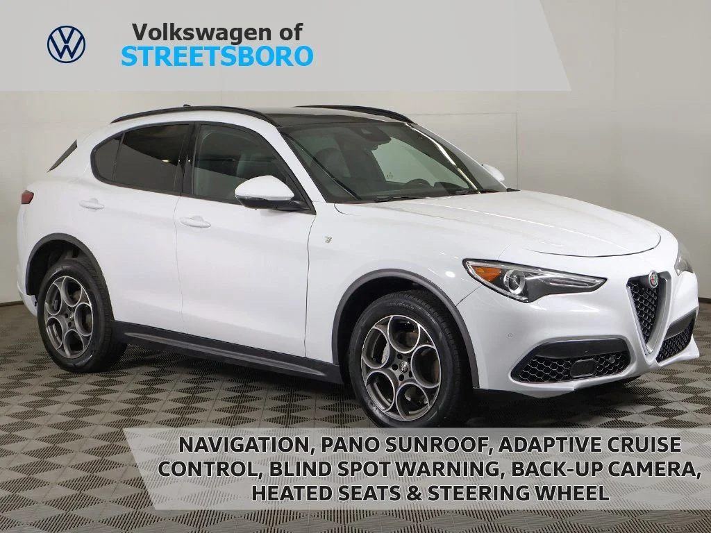 2022 Alfa Romeo Stelvio Ti AWD's photo