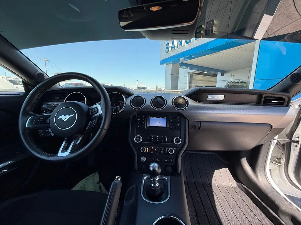Used 2022 White Ford GT image 17