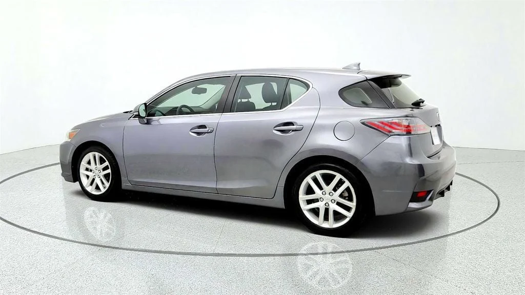 Used 2016 Nebula Gray Pearl Lexus 5dr Sedan Hybrid w/ Moonroof, Backup Camera & Seat Comfort Pkg image 7