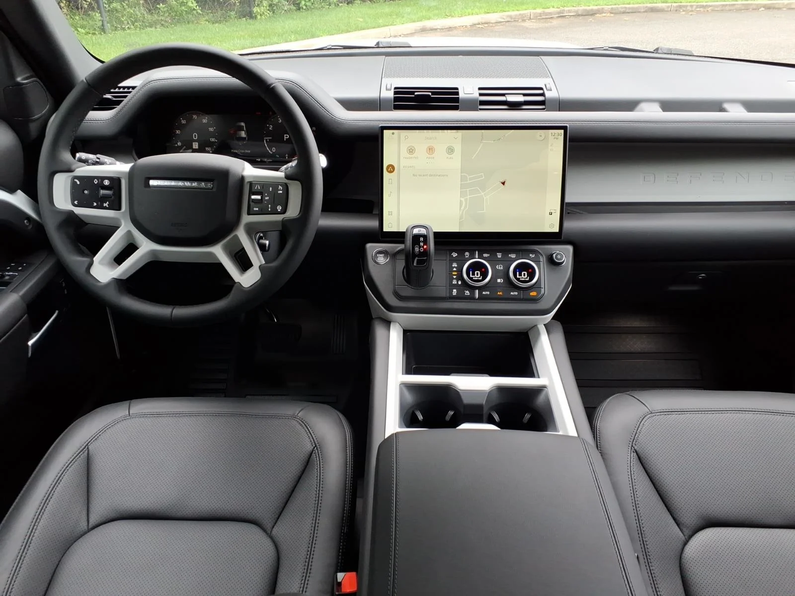 New 2026 Fuji White Land Rover 110 X-Dynamic SE image 4