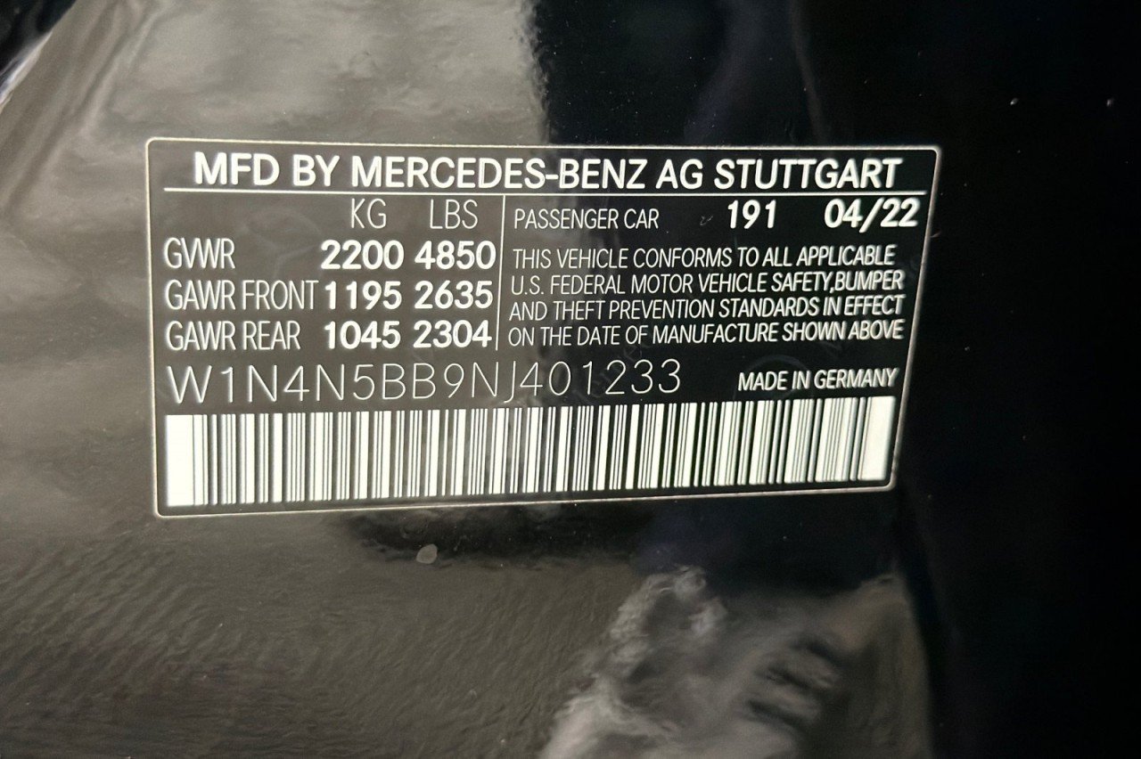 Used 2022 Cosmos Black Metallic Mercedes-Benz AMG® GLA 35 image 27