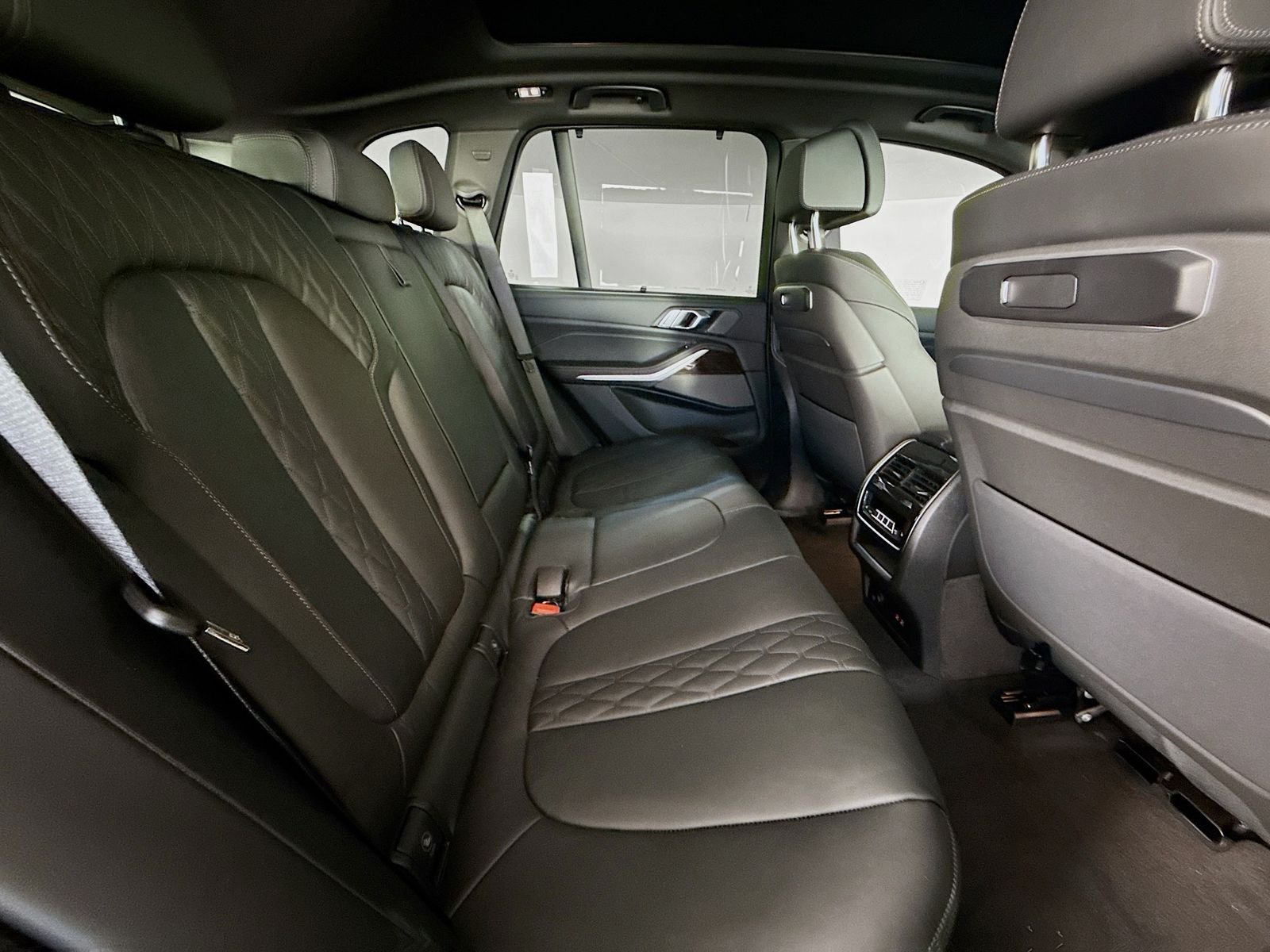 2026 BMW X5 40i - Photo 29