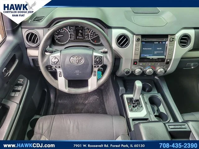 Used 2018  Toyota SR5 image 12