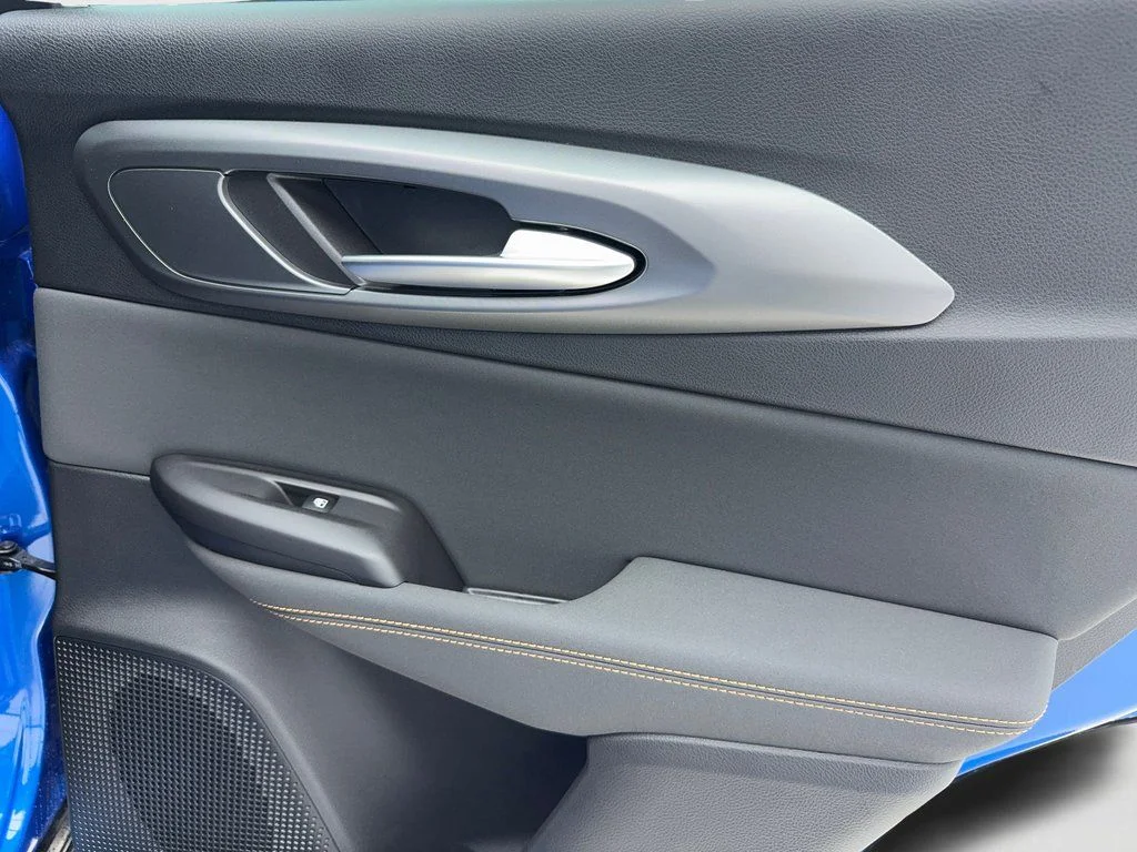 New 2025 Blue Alfa Romeo Base image 43