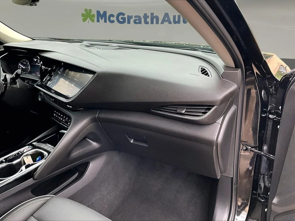 Used 2023 Black Buick Avenir image 29
