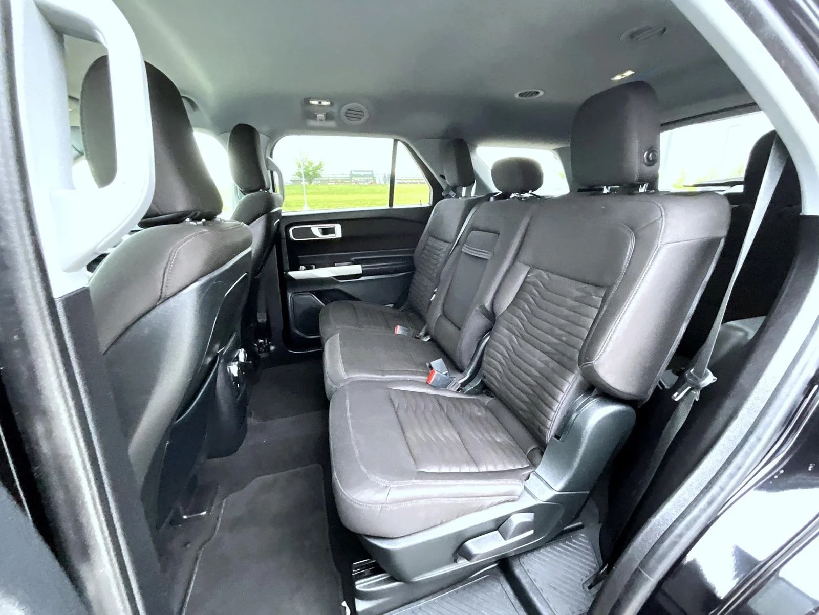 Used 2020 Black Ford XLT image 22