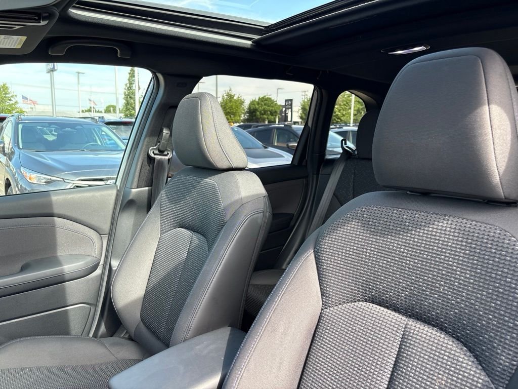 Used 2026 Beige Subaru Premium image 5