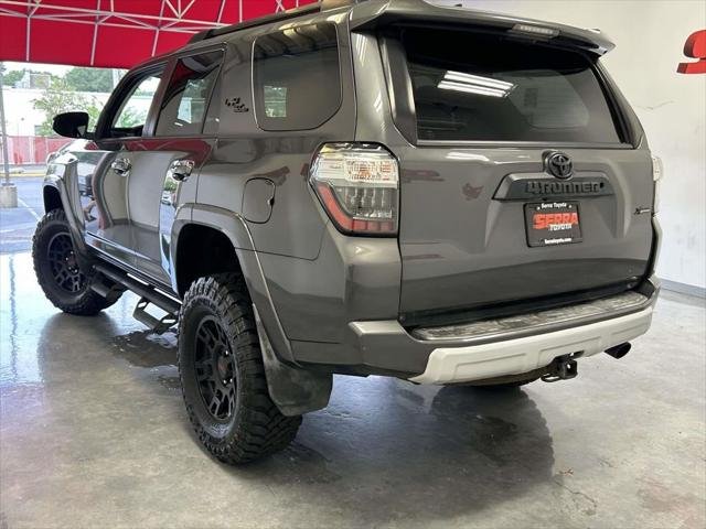 Certified Used 2019 MAGNETIC GRAY MET. Toyota  image 5