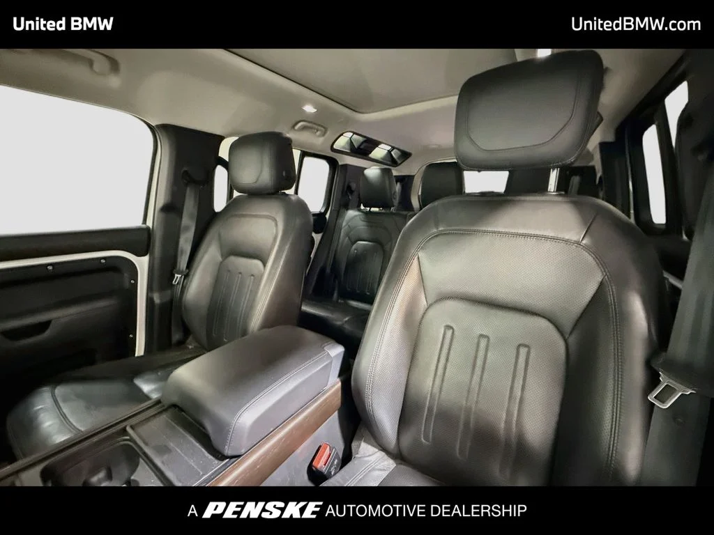 Used 2020 Fuji White Land Rover HSE image 12