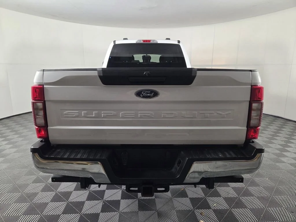 Used 2020 Oxford White Ford XLT image 7
