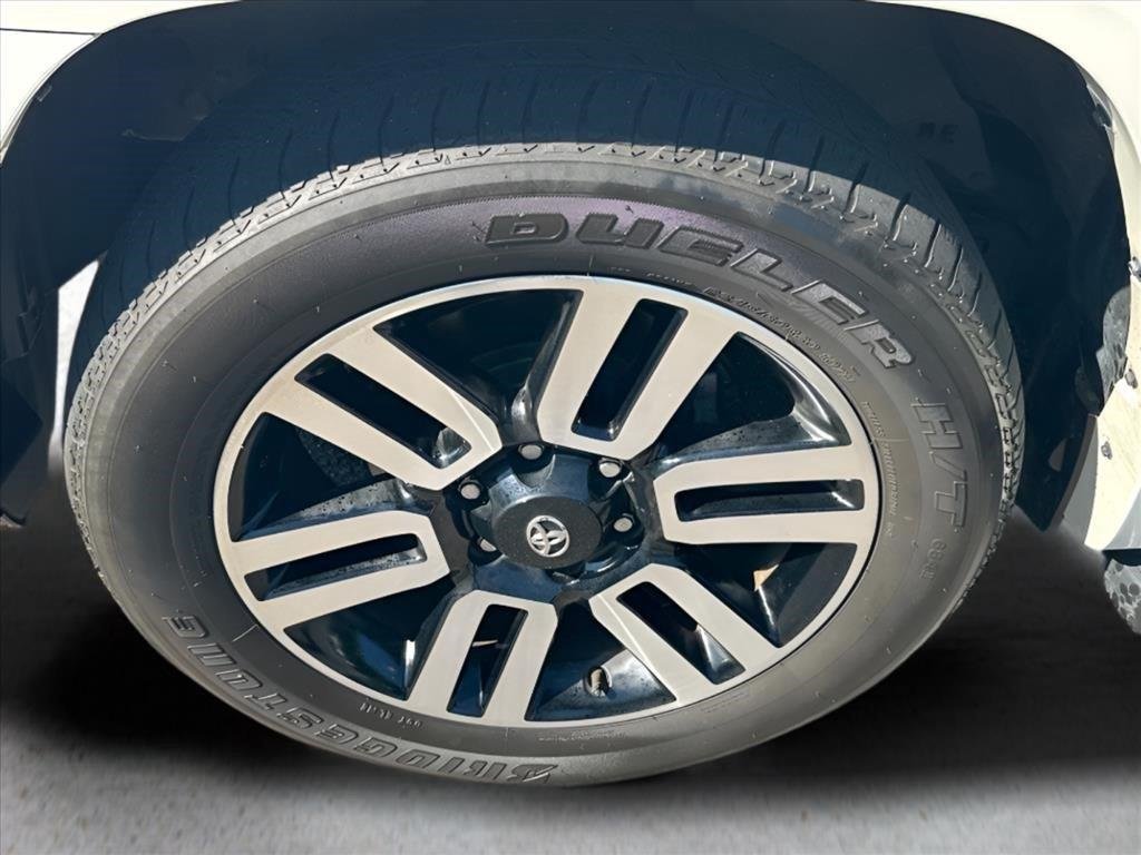 Used 2022 Blizzard Pearl Toyota Limited image 13