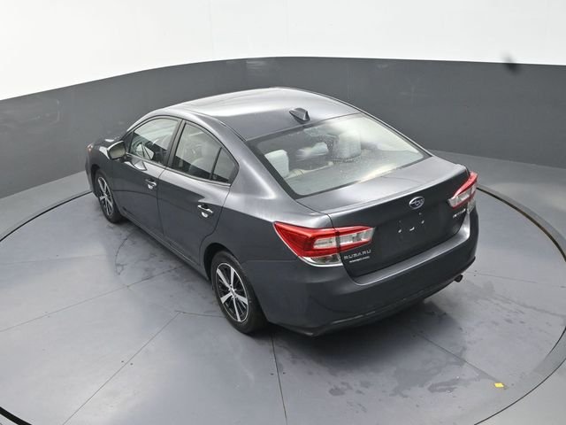 Used 2019 Gray Subaru 2.0i Premium image 27