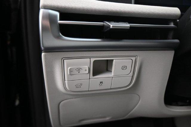 New 2026 Black Hyundai Limited AWD image 17