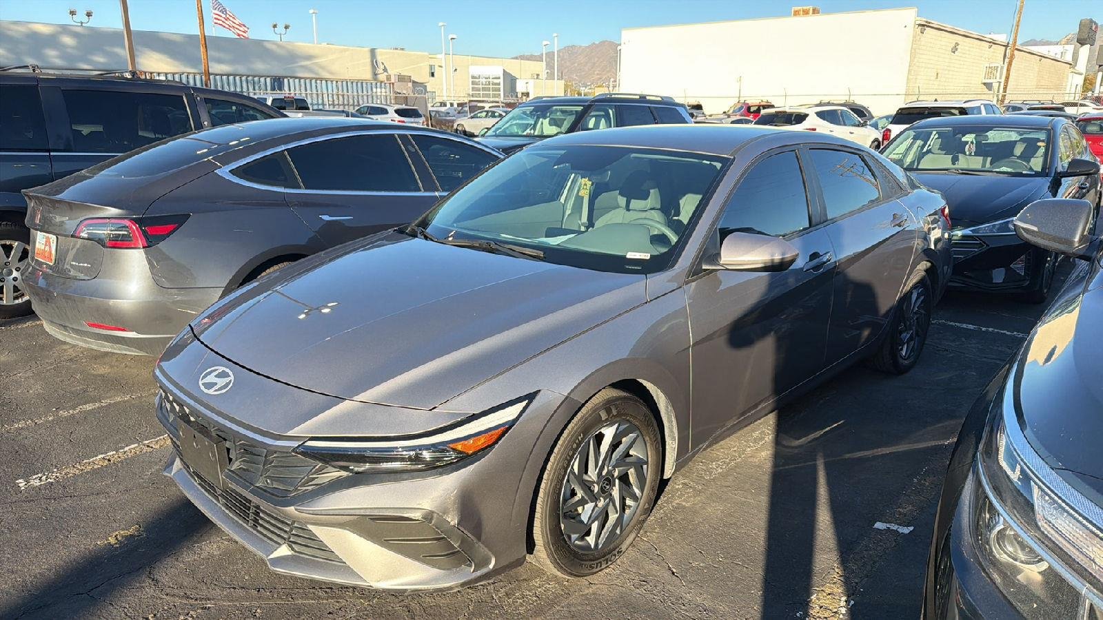 2024 Hyundai Elantra