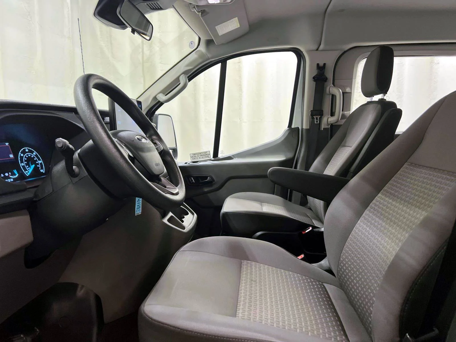 Used 2024 White Ford  image 15