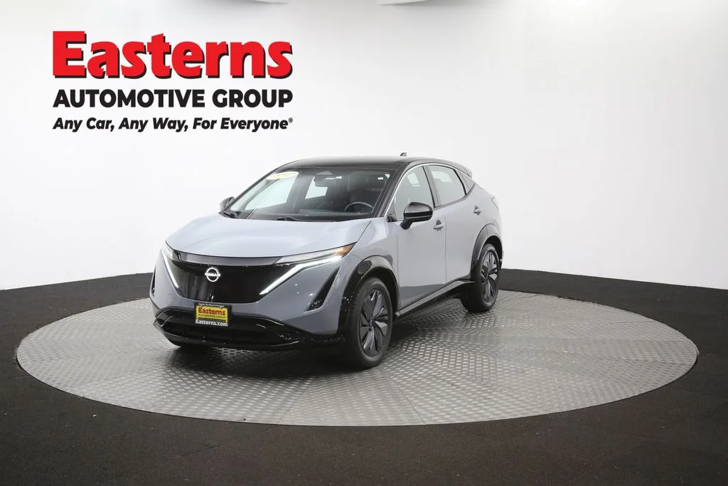 Used 2023 Gray Nissan VENTURE+ image 53