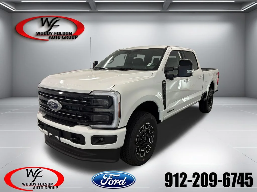 New 2026 Star White Metallic Tri-Coat Ford F-250® Platinum® image 1