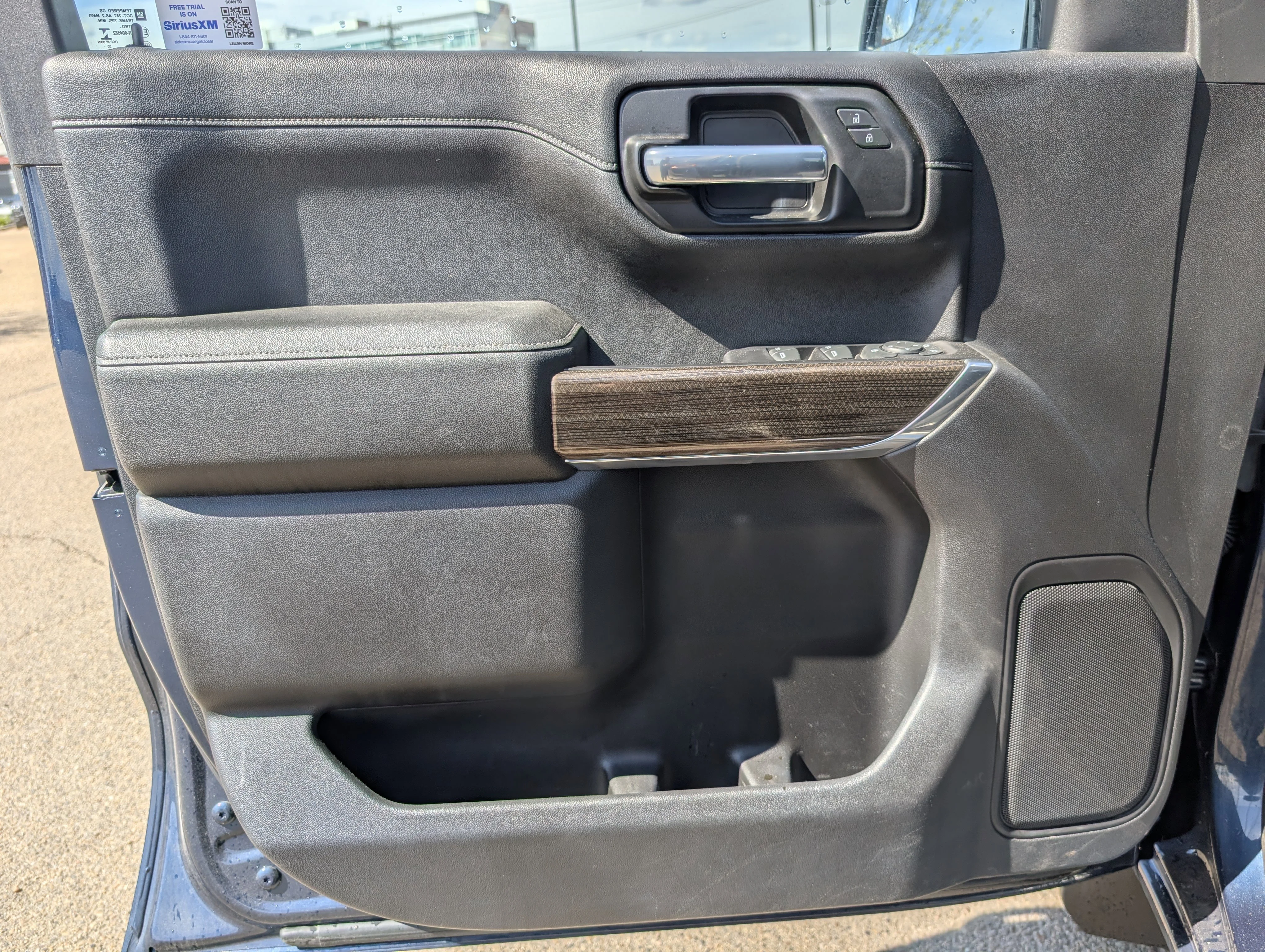 Used 2021 Black Chevrolet RST image 18