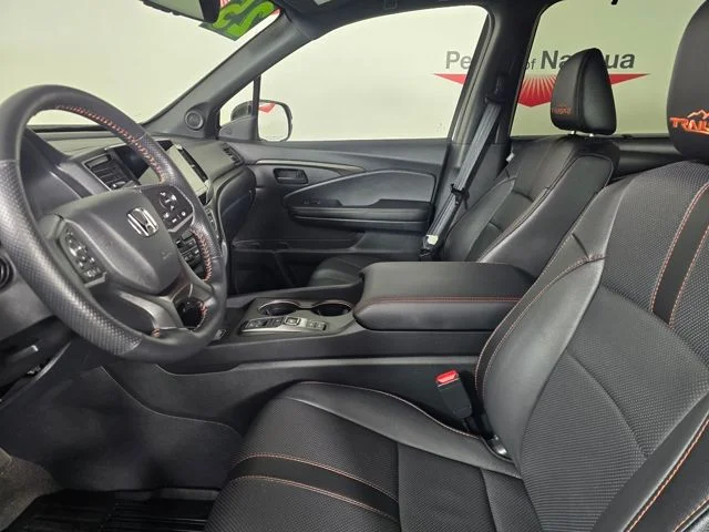Used 2025 White Honda TrailSport image 16