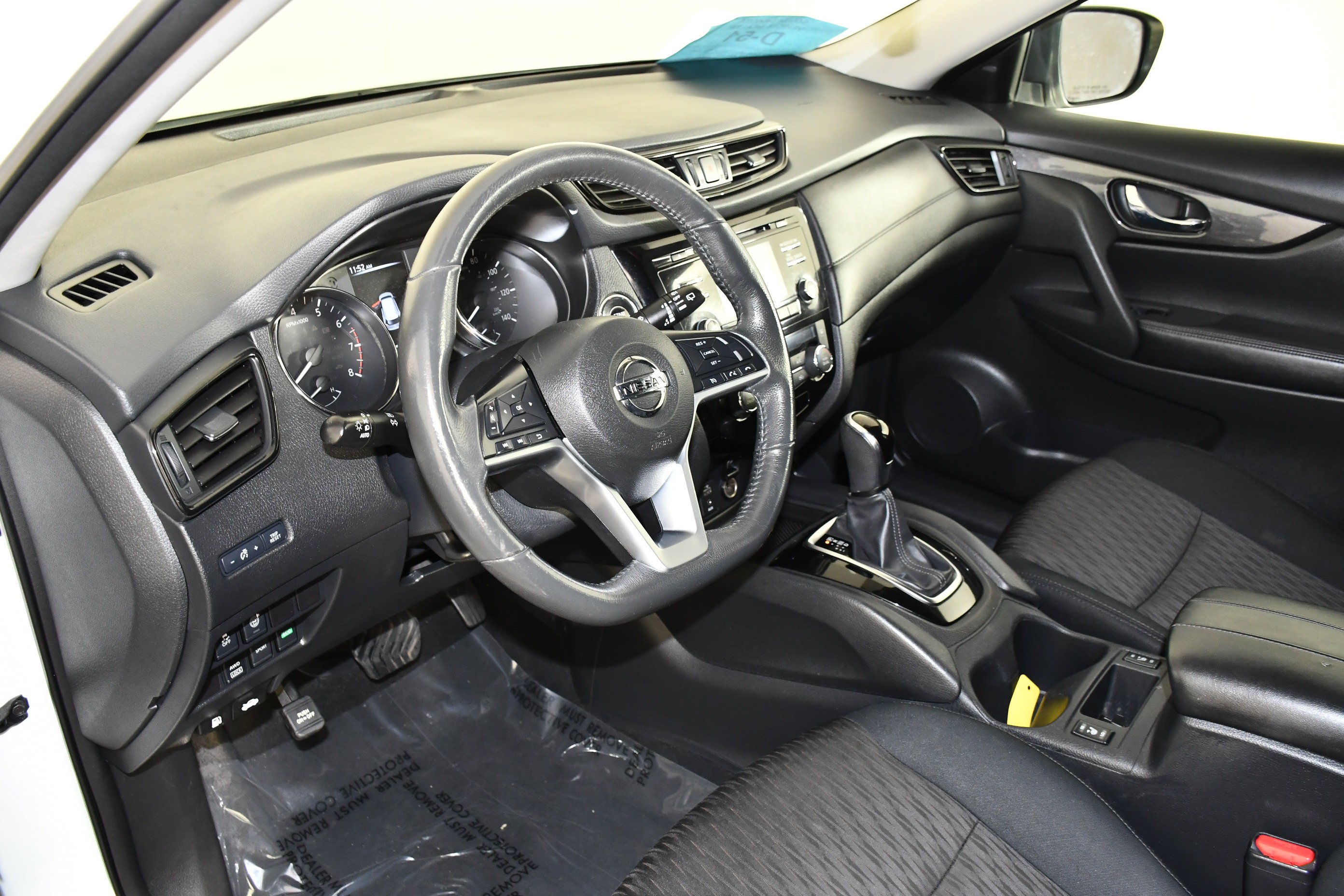 Used 2017 Pearl White Nissan SV image 36