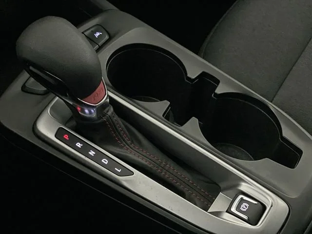 2024 Chevrolet Trax RS - Photo 21