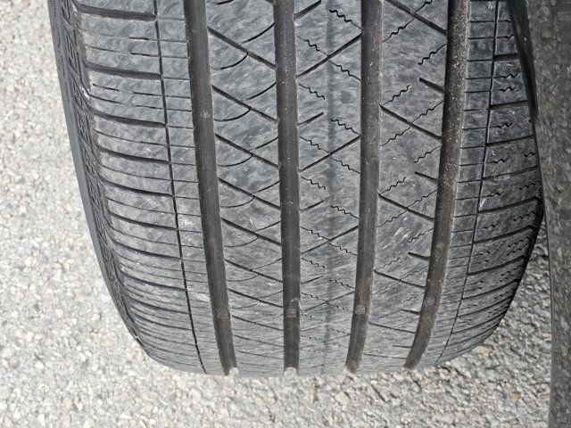 Used 2018  Maserati Base image 11