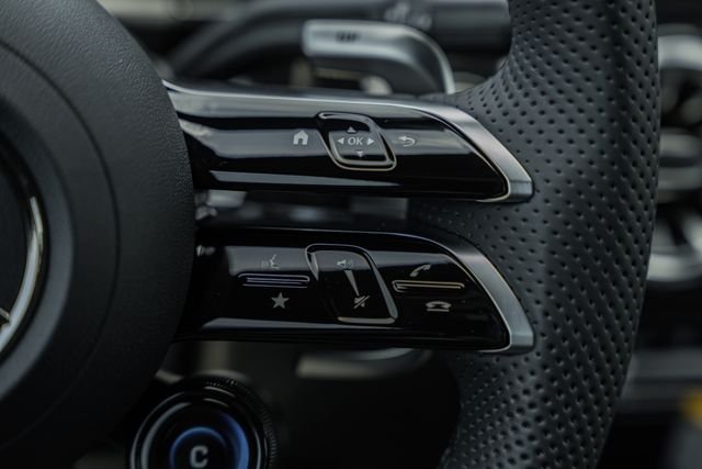 New 2026  Mercedes-Benz GLA 35 AMG® image 32