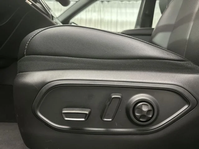 2025 Jeep Grand Cherokee L Limited - Photo 16