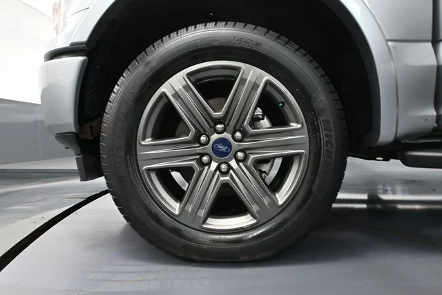2020 Ford F-150 XLT - Photo 19
