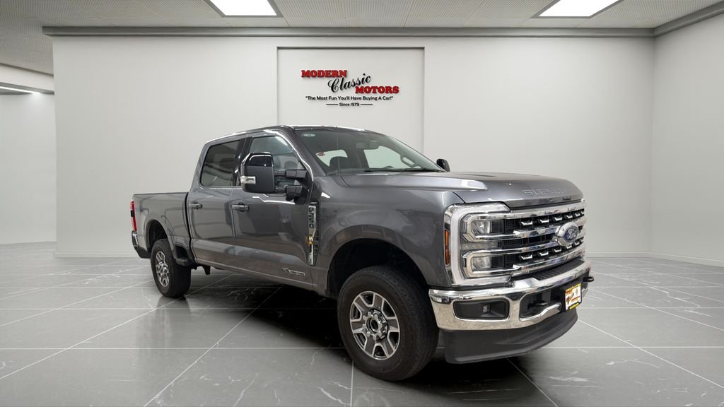 Used 2024 Gray Ford Lariat image 7
