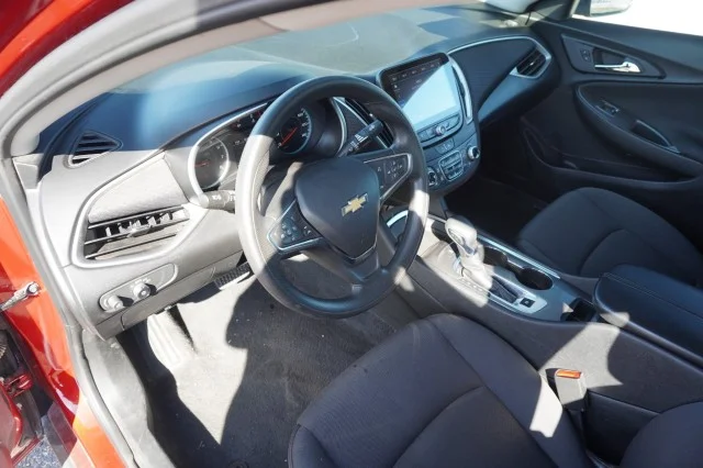 Used 2025 Radiant Red Tintcoat Chevrolet LT image 16