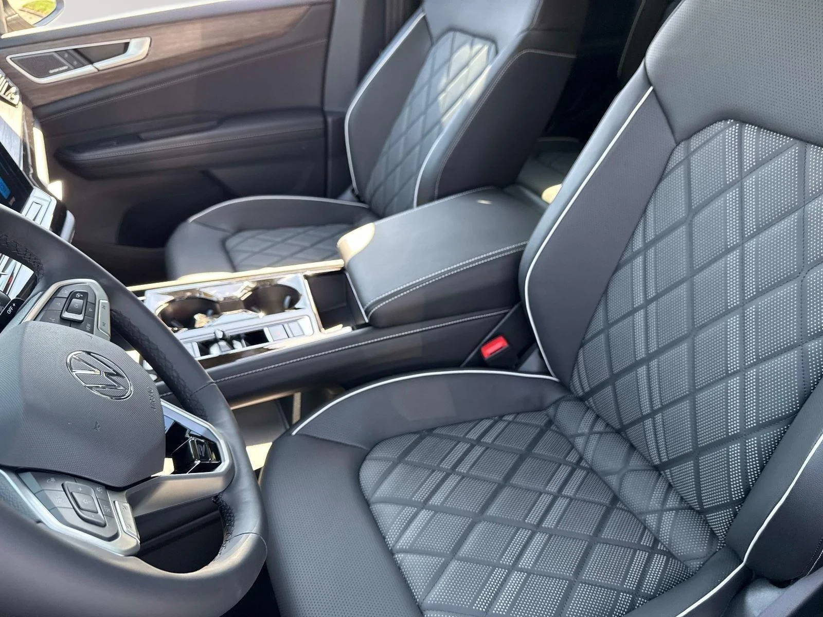 2026 Volkswagen Atlas SEL Premium R-Line - Photo 22