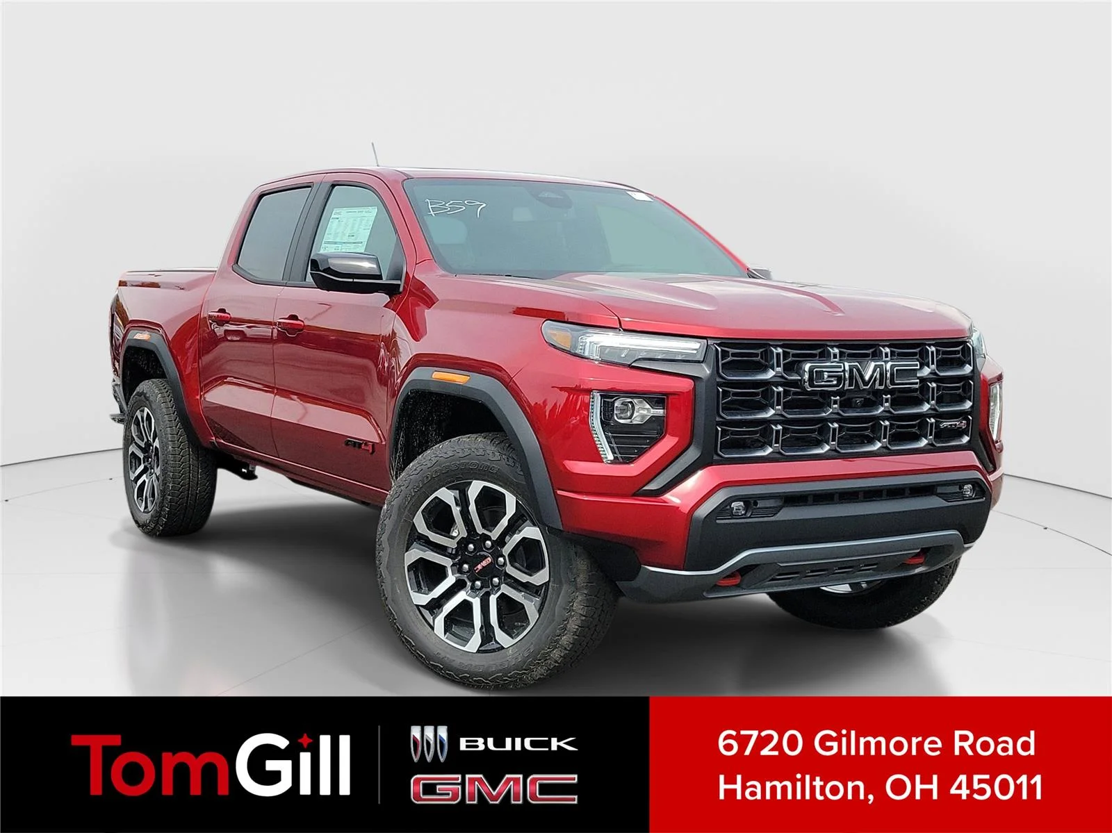 2026 GMC Canyon 4WD AT4 Crew Cab Short Box's photo