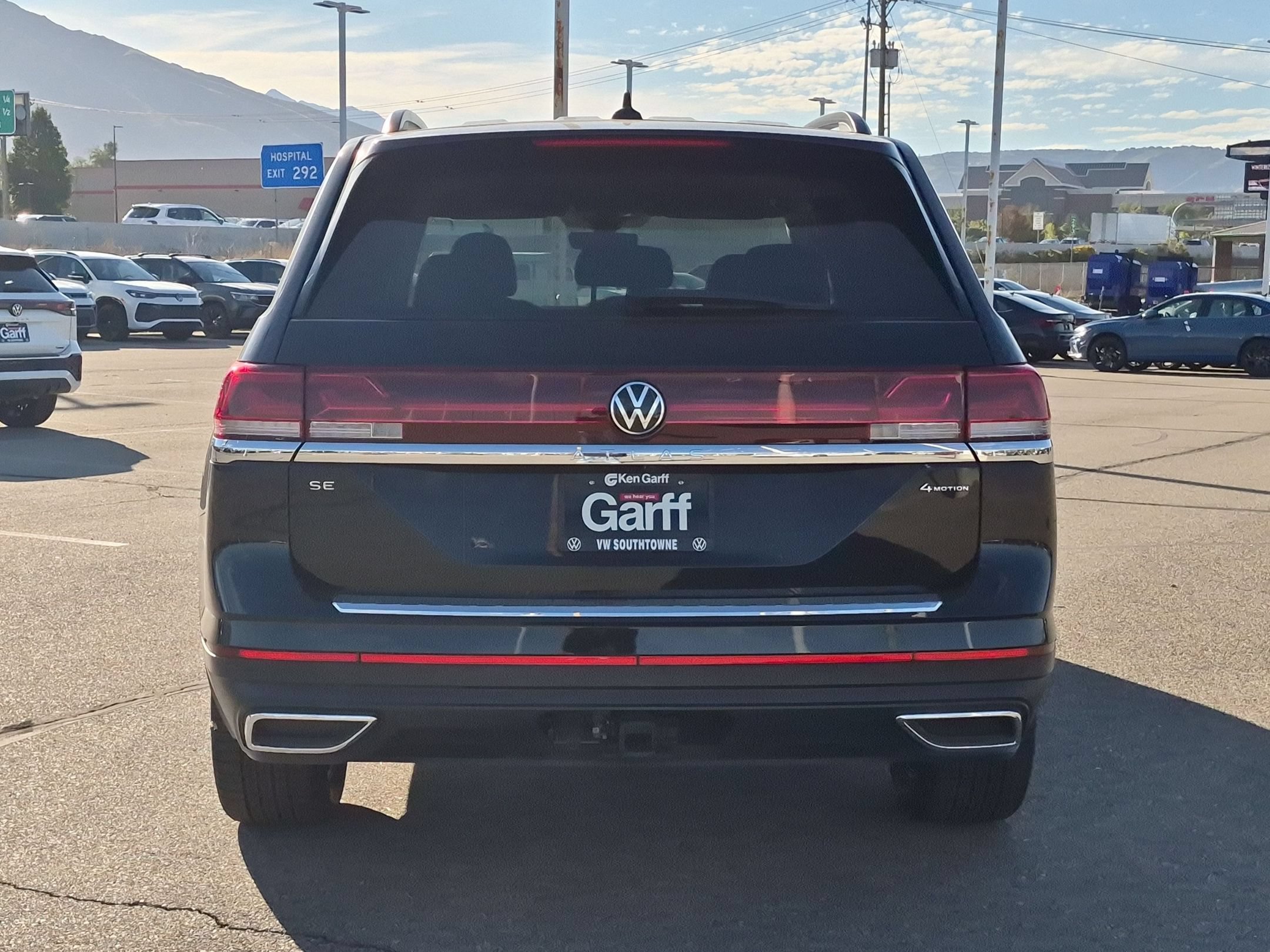 New 2026 Deep Black Pearl Volkswagen 2.0T SE w/Technology image 4
