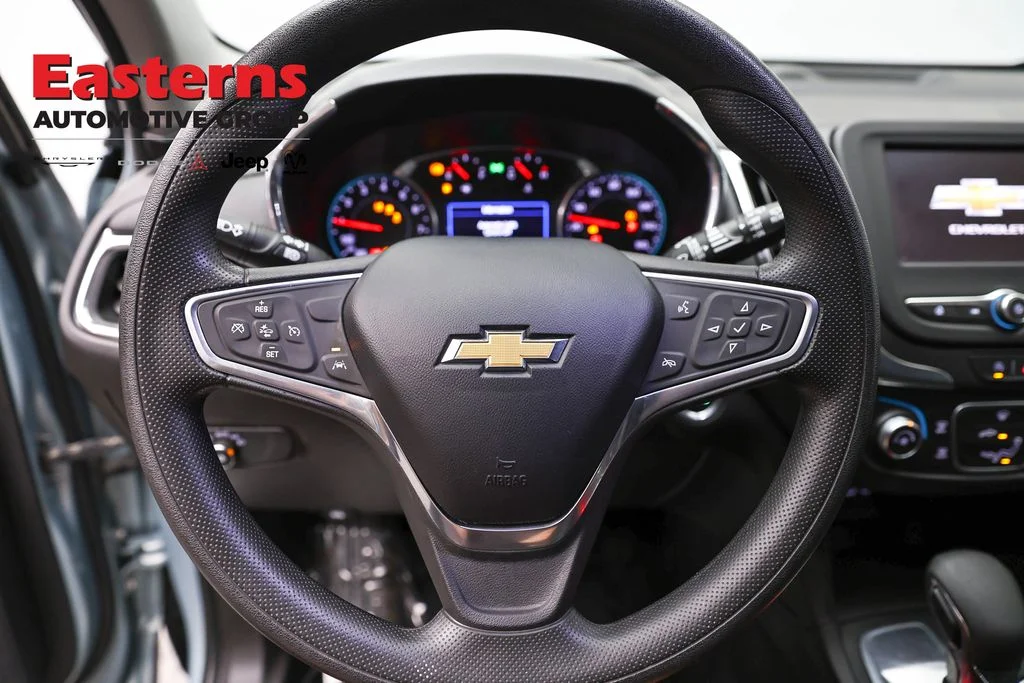 Used 2022 Blue Chevrolet LT image 11