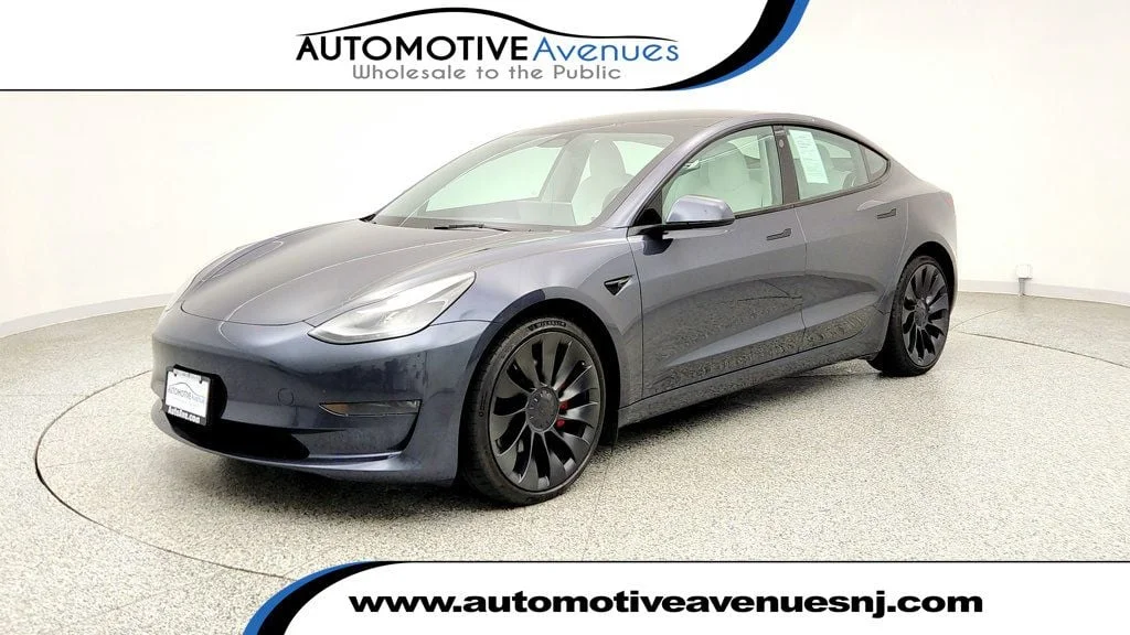 2023 Tesla Model 3 Performance