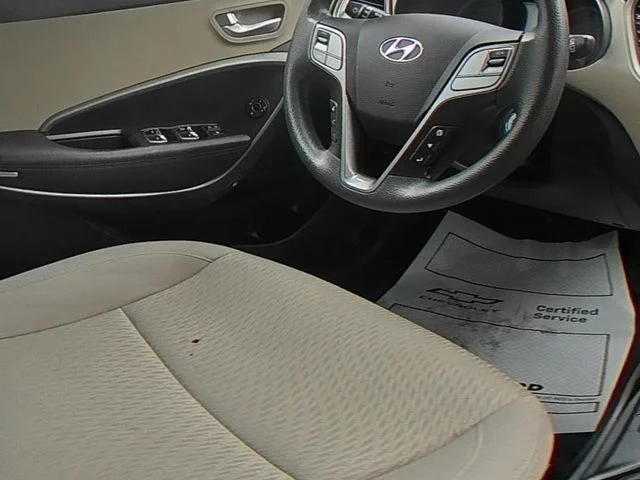 Used 2018 Red Hyundai 2.4 Base image 38