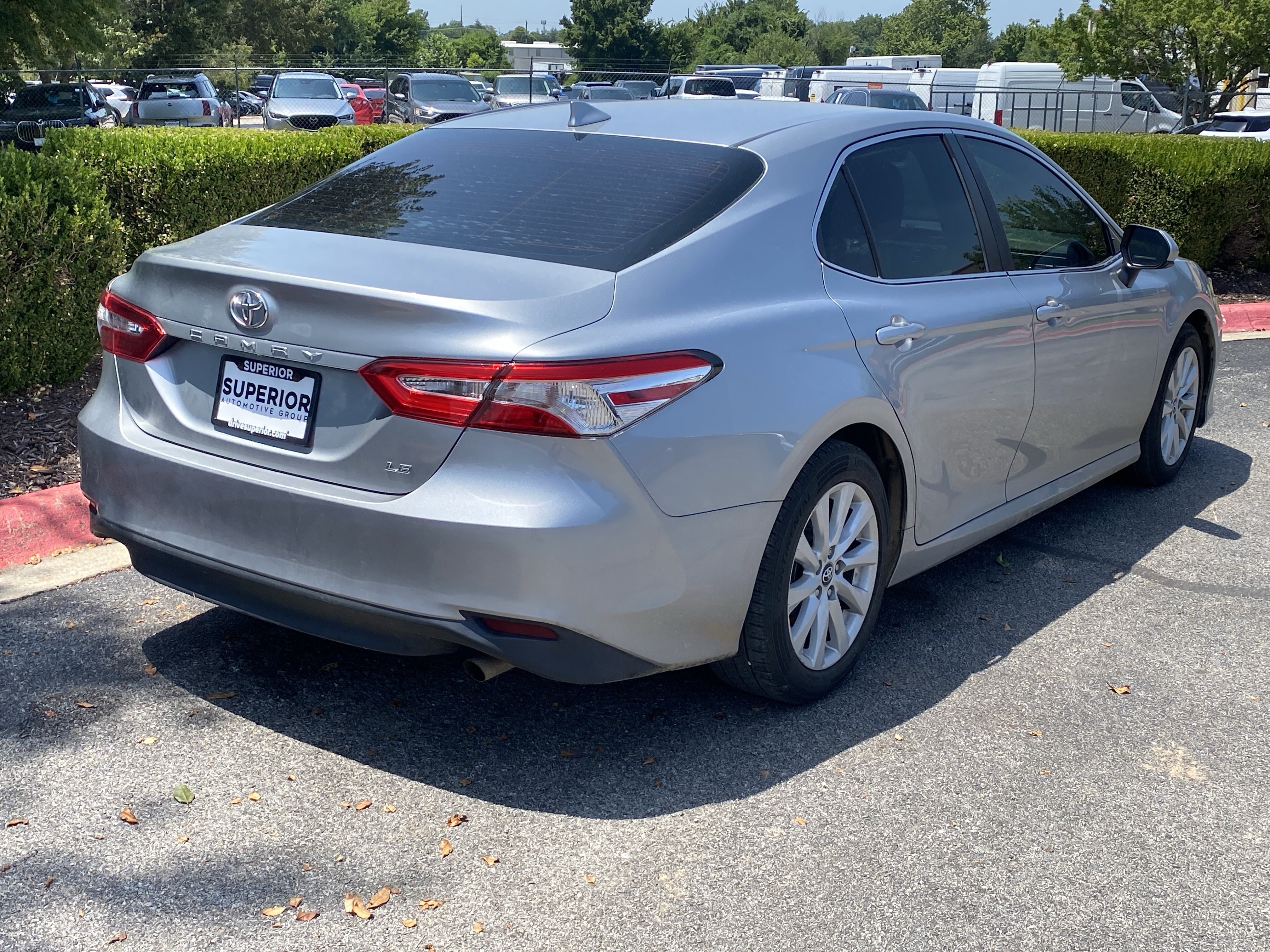 Used 2019  Toyota LE image 3