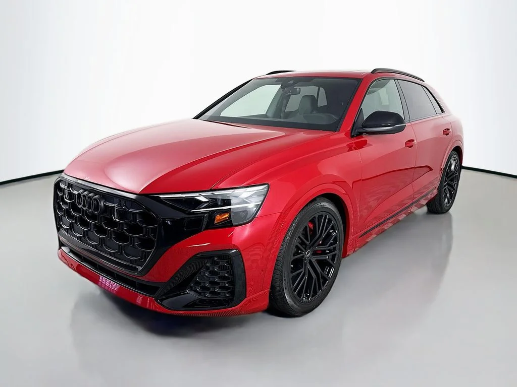 2024 Audi SQ8 Premium Plus's photo