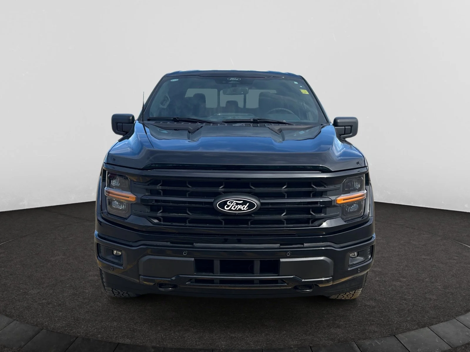 New 2026 Agate Black Metallic Ford XLT image 8
