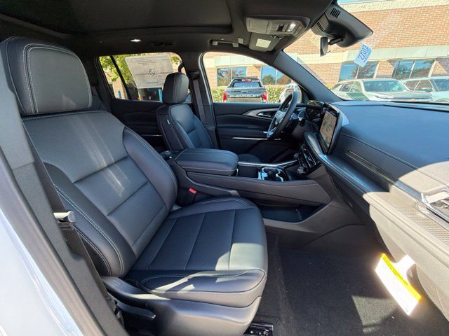 2027 Chevrolet Traverse LT - Photo 34