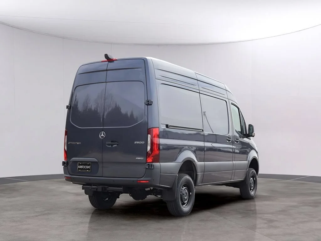 New 2026 Tenorite Gray Metallic Mercedes-Benz Cargo 144 WB image 59