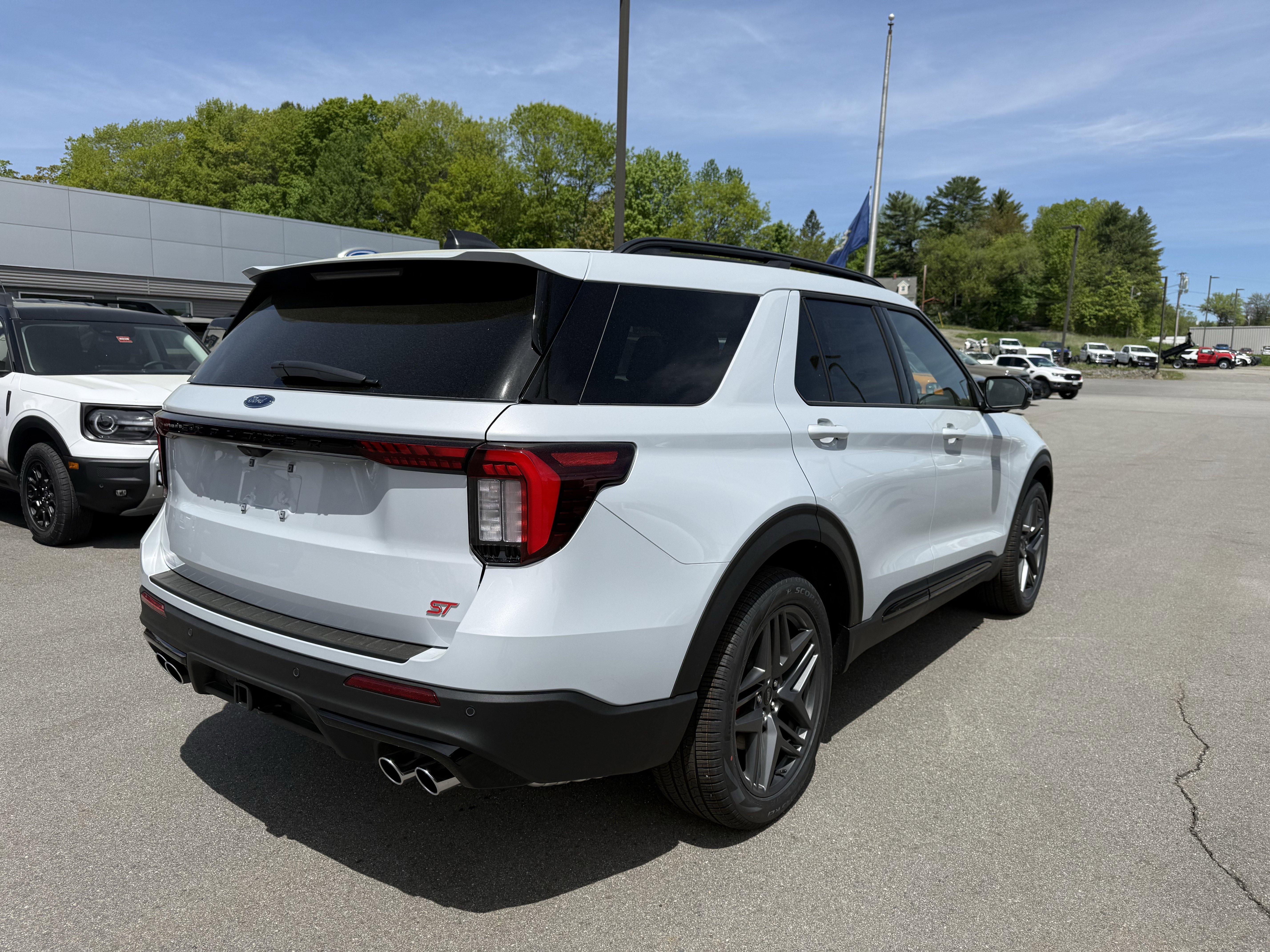 New 2026 Space White Metallic Ford ST image 7